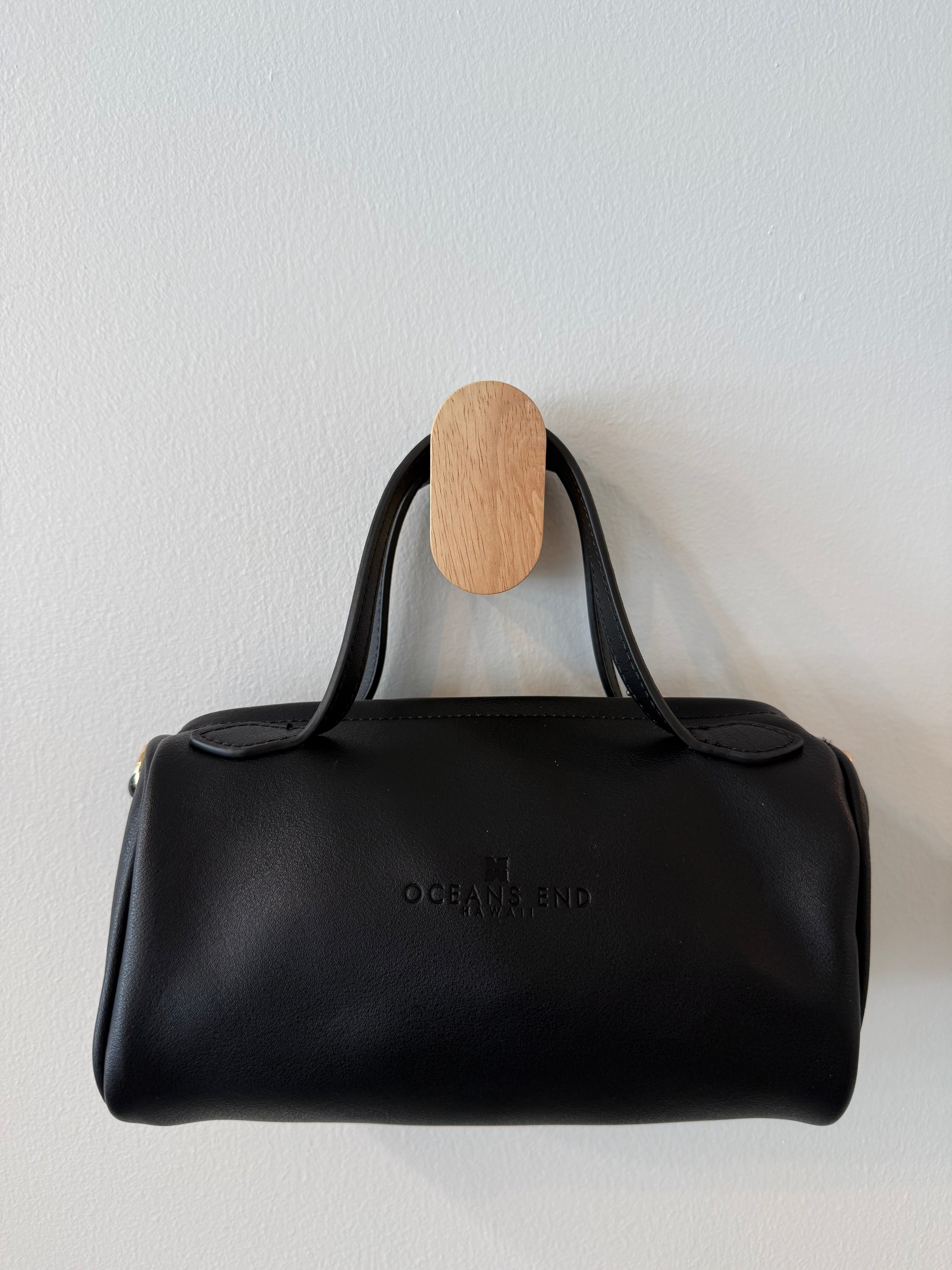 Chanelle Creme Handbag - A versatile vegan crossbody bag – Oceans